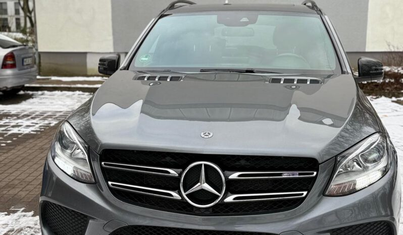 
								Mercedes-Benz AMG GLE 43 4MATIC (2019) full									