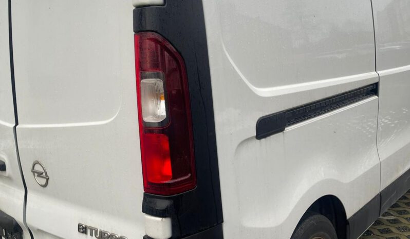 
								Opel Vivaro 2018 full									